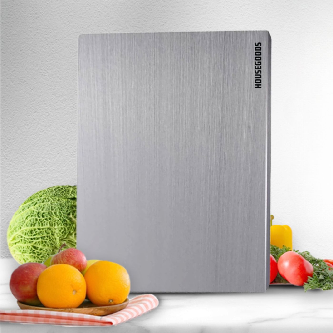 Planche INOX à découper en acier pour plan de travail de cuisine.